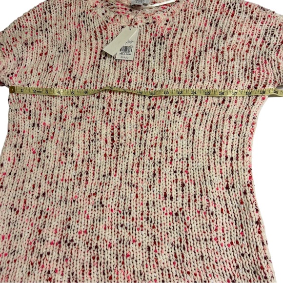 Crown and Ivy NWT bubble sleeve confetti sweater size S - Picture 11 of 12